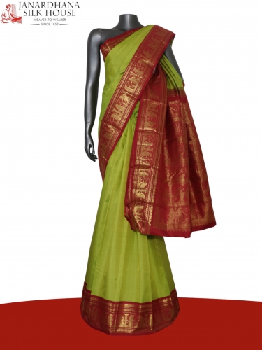 Classic Baluchuari Kanjeevaram Silk Saree